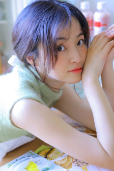 吸奶电影
